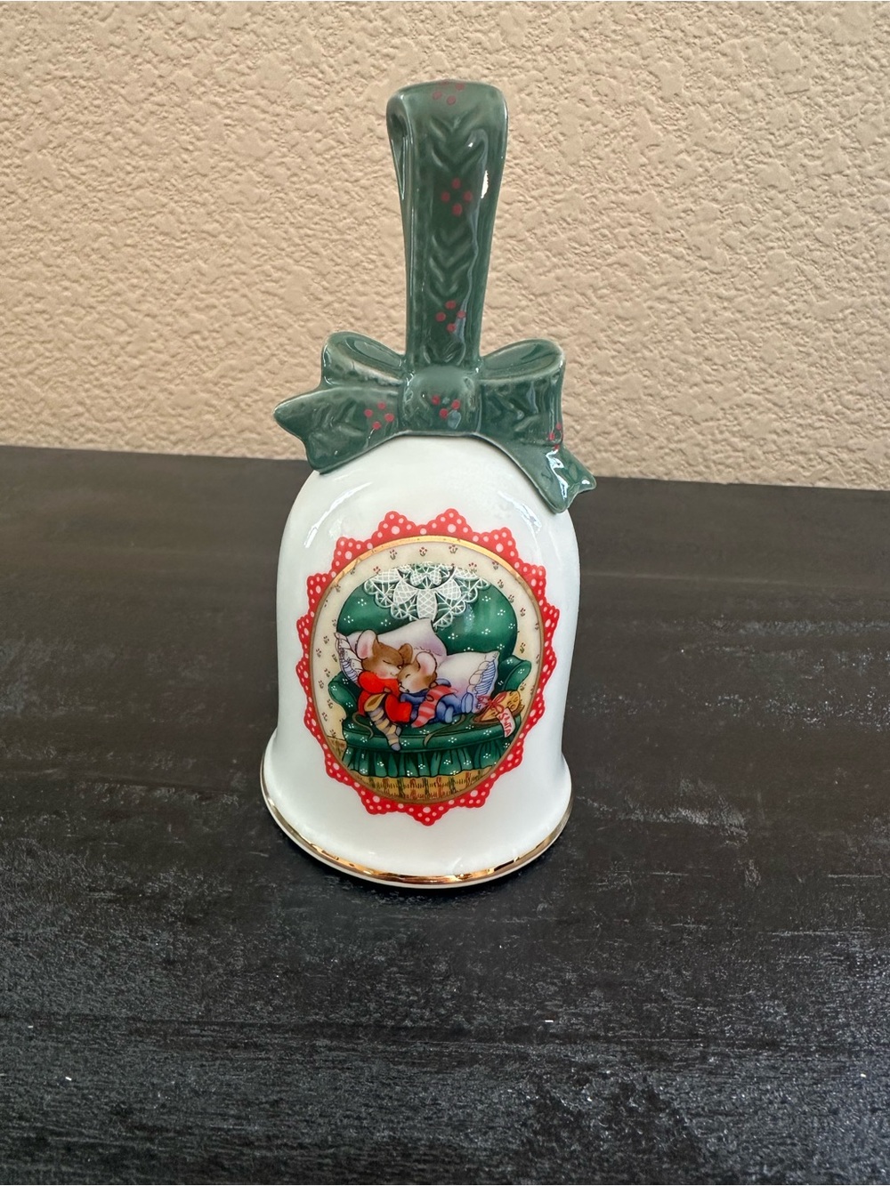Vintage 1990 Avon Christmas Bell, “Waiting for Santa.”